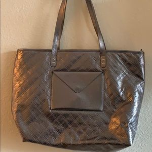 Silver tote